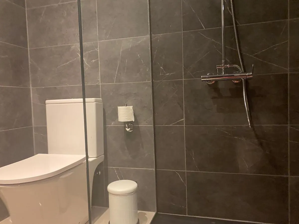 Luxury Lavender Apartment Larnaca